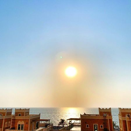 Private Beach Luxurious Kingdom Of Sheba Hotel Дубай Екстериор снимка